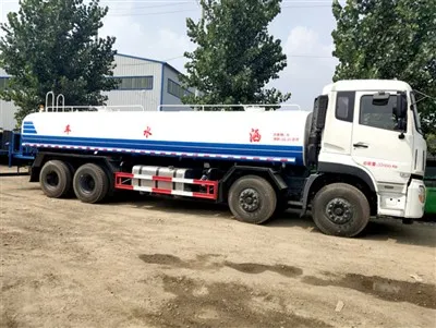 Jak samochody zraszaczowe radzą sobie z zatorami w rurach natryskowych?